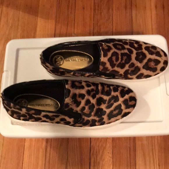 michael kors leopard slip on